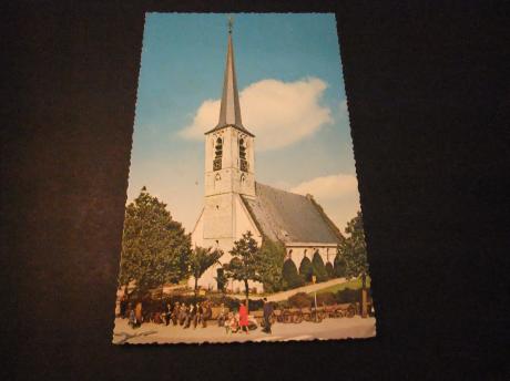 Witte kerkje Noordwijkerhout aan de Dorpsstraat